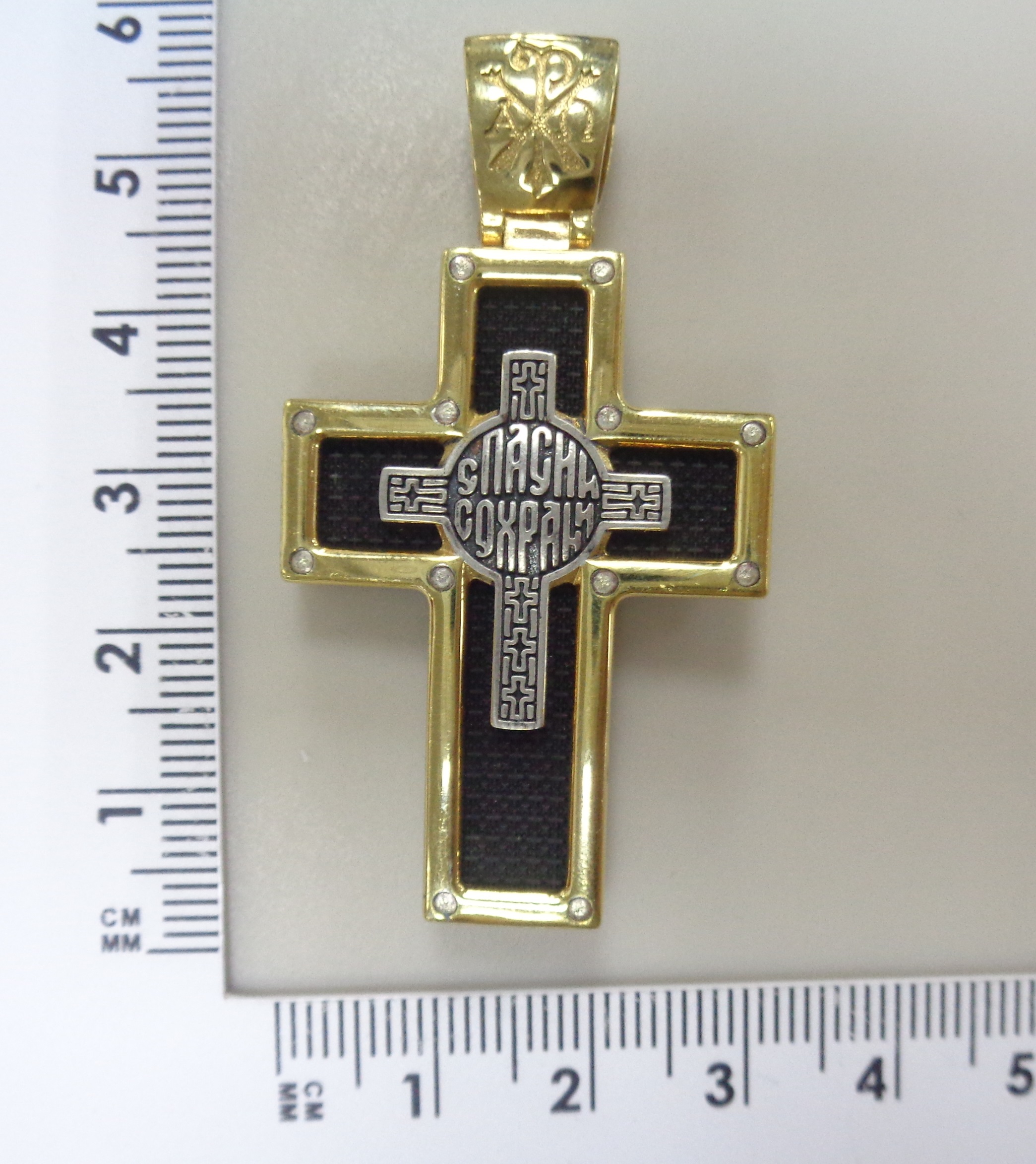 Серебряная подвеска-крест с полимером